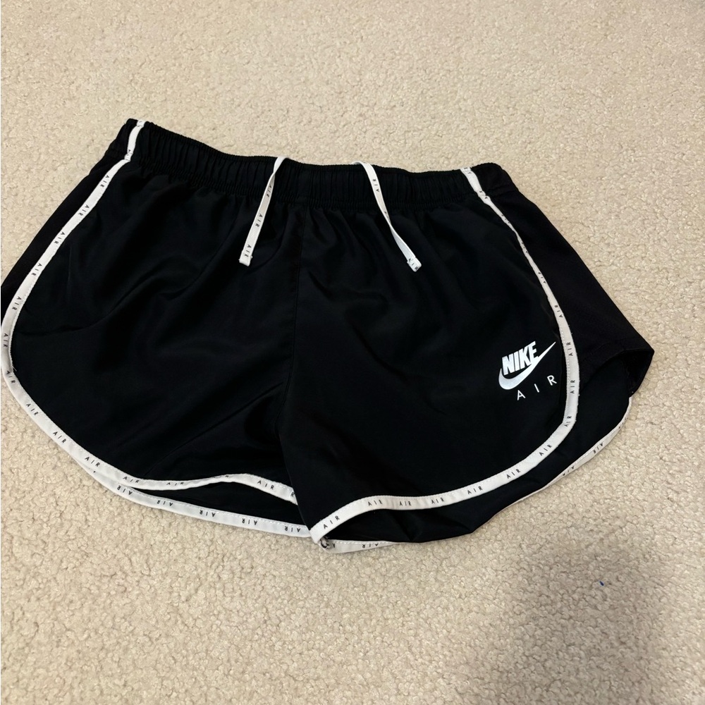 Black Nike shorts - medium